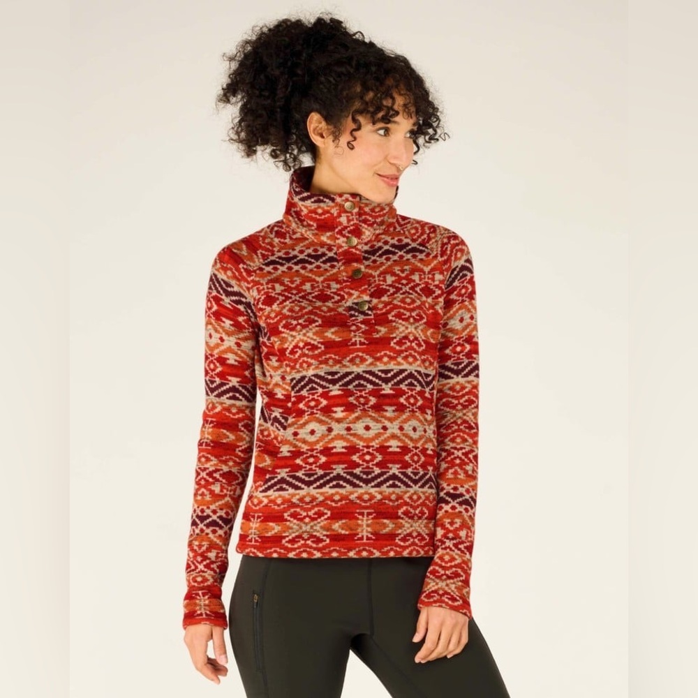 Women's Red Patterned Sweater - Picture 6 of 15